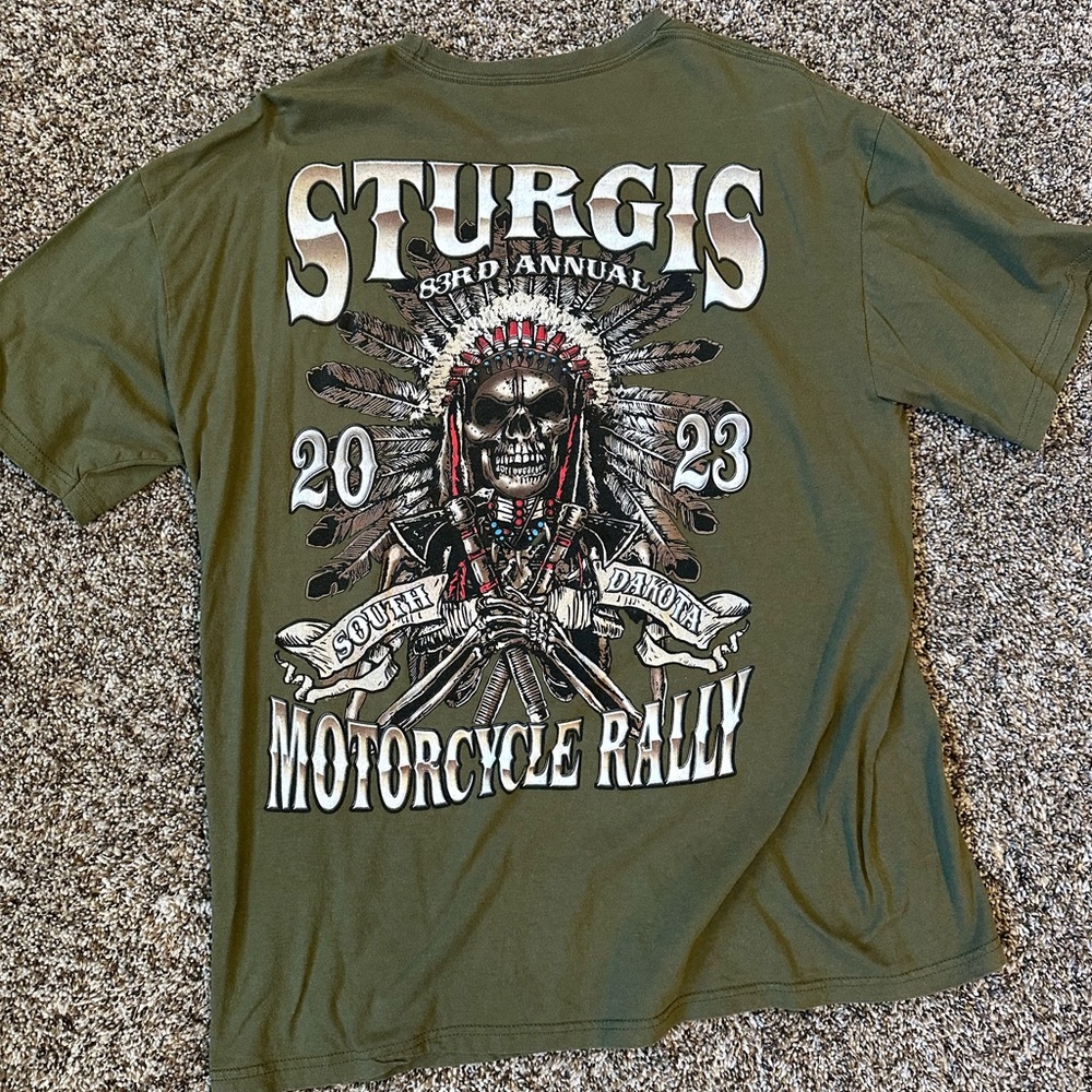 Green Short Sleeve Tee with Vintage Graphic